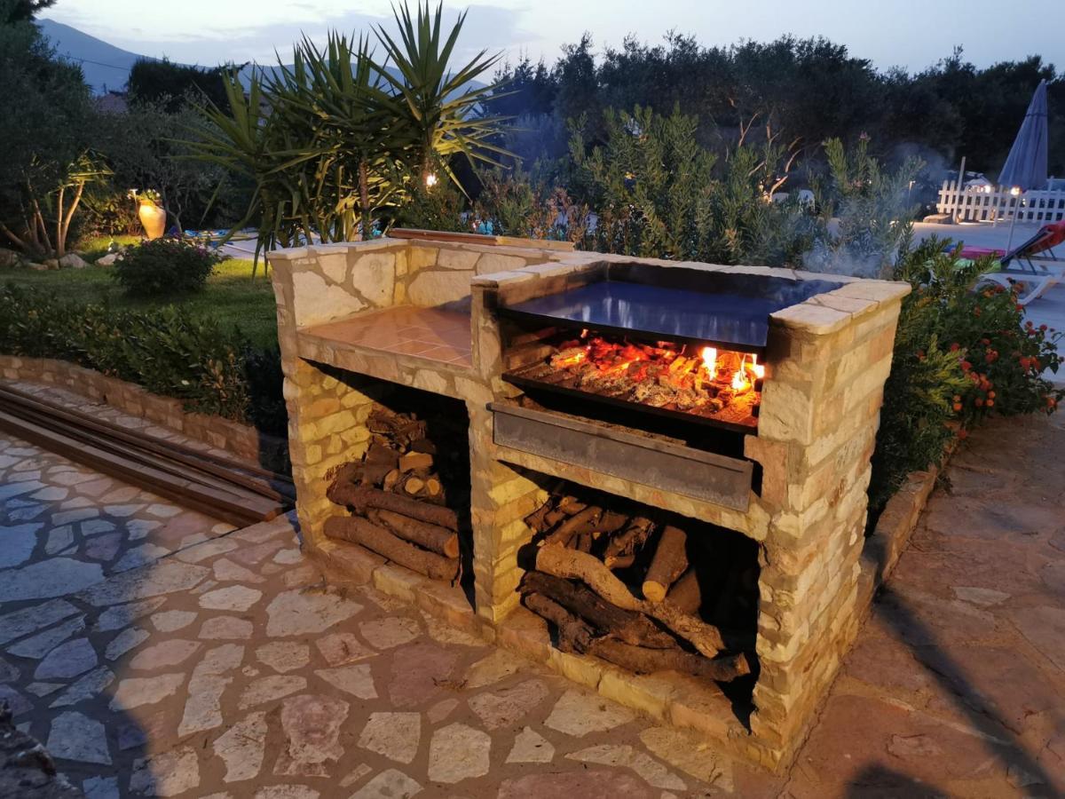 Villa Hibiscus Castellammare del Golfo Esterno foto