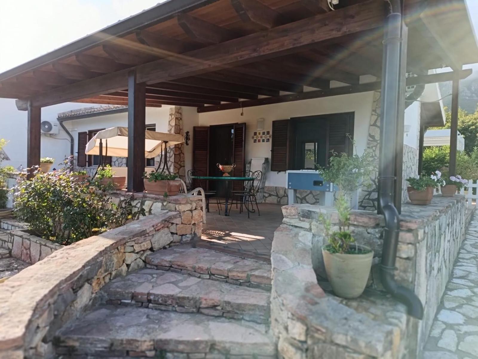 Villa Hibiscus Castellammare del Golfo Esterno foto